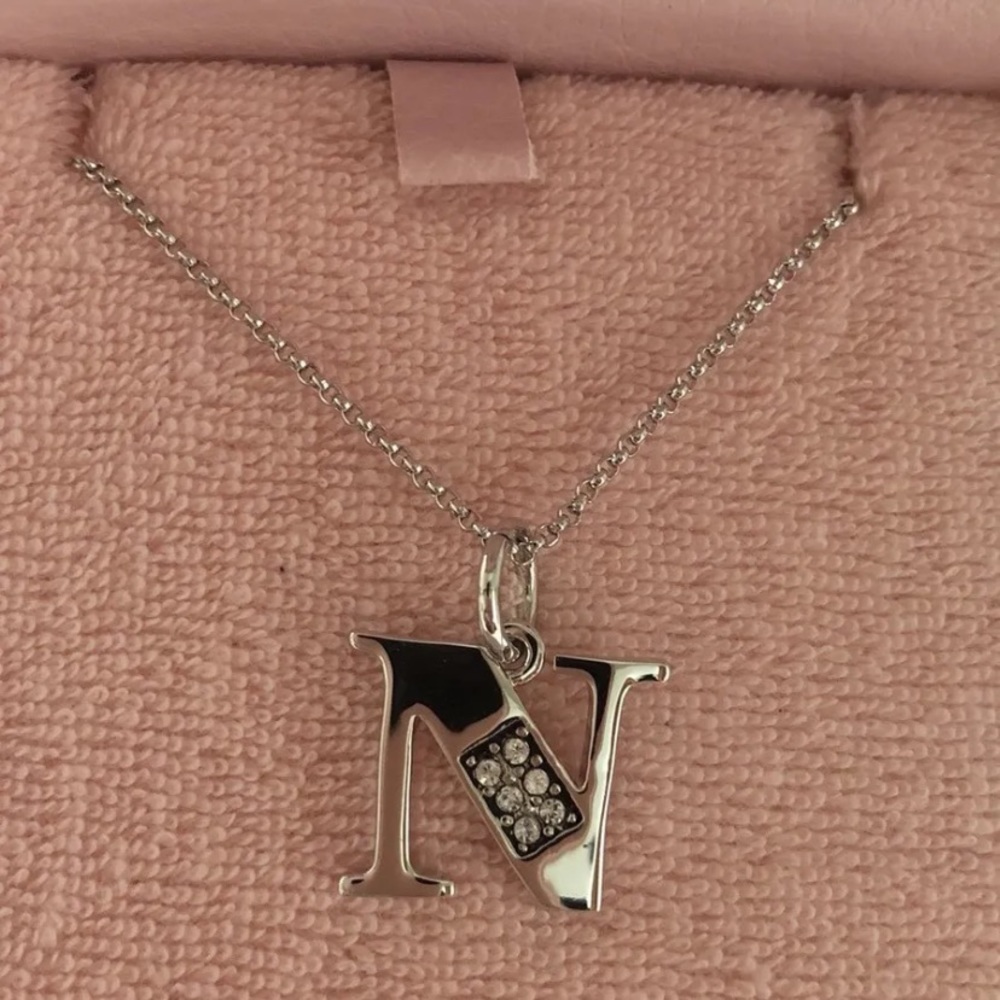 Juicy Couture Pam & Gela Letter “N” Initial Charm Wish Necklace Silver New\